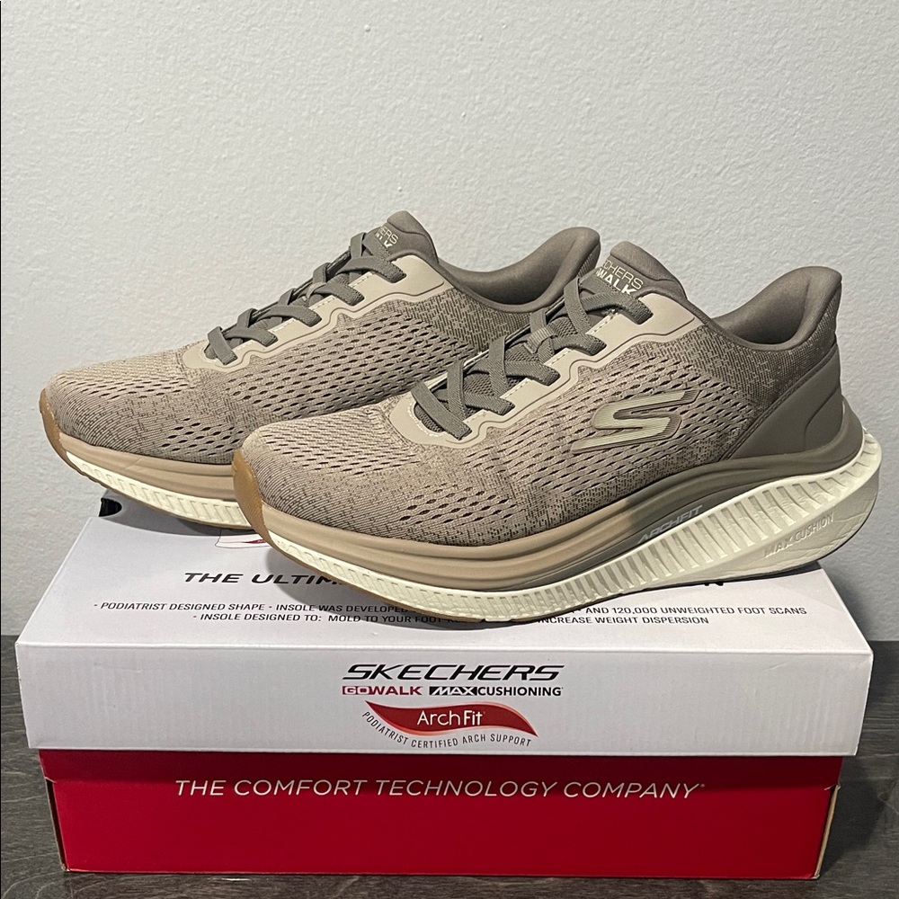 Skechers Men's Beige Arch Fit Athletic Shoes
